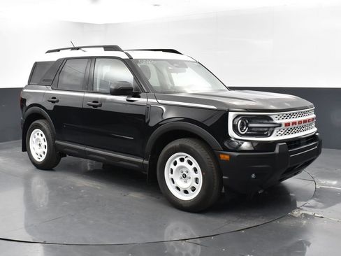 New 2025 Ford Bronco Sport Heritage w/ Convenience Package image 4