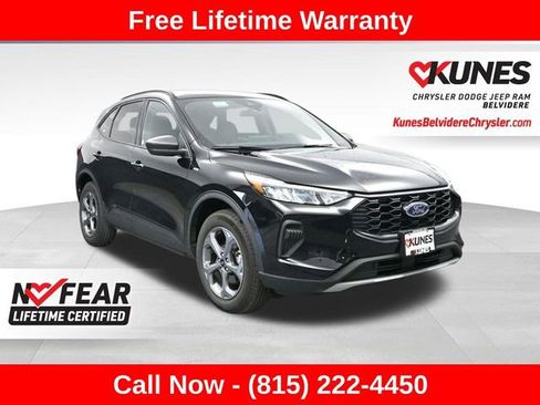 Used 2025 Ford Escape ST-Line AWD/4WD image 1