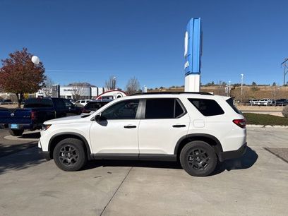 Used 2025 Honda Pilot TrailSport