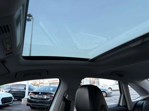 Used 2020 Volkswagen Jetta SE w/ SE Cold Weather Package image 53