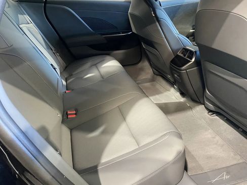 Used 2024 Lucid Air Pure image 7