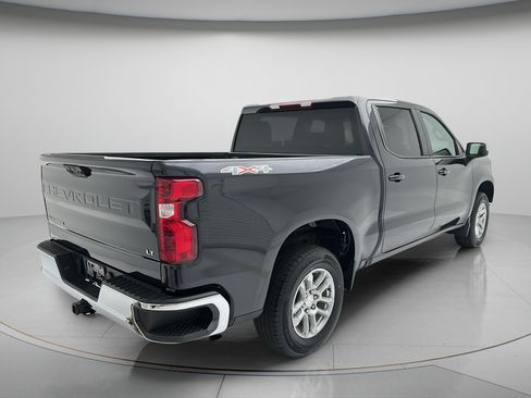 Used 2024 Chevrolet Silverado 1500 LT AWD/4WD image 5