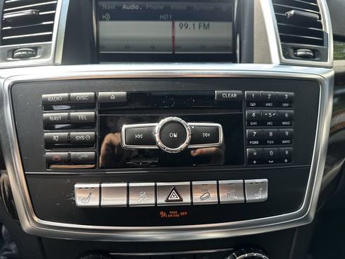 Used 2015 Mercedes-Benz ML 350 4MATIC image 23
