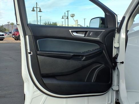 Used 2024 Ford Edge SEL w/ Sport Appearance Package image 20