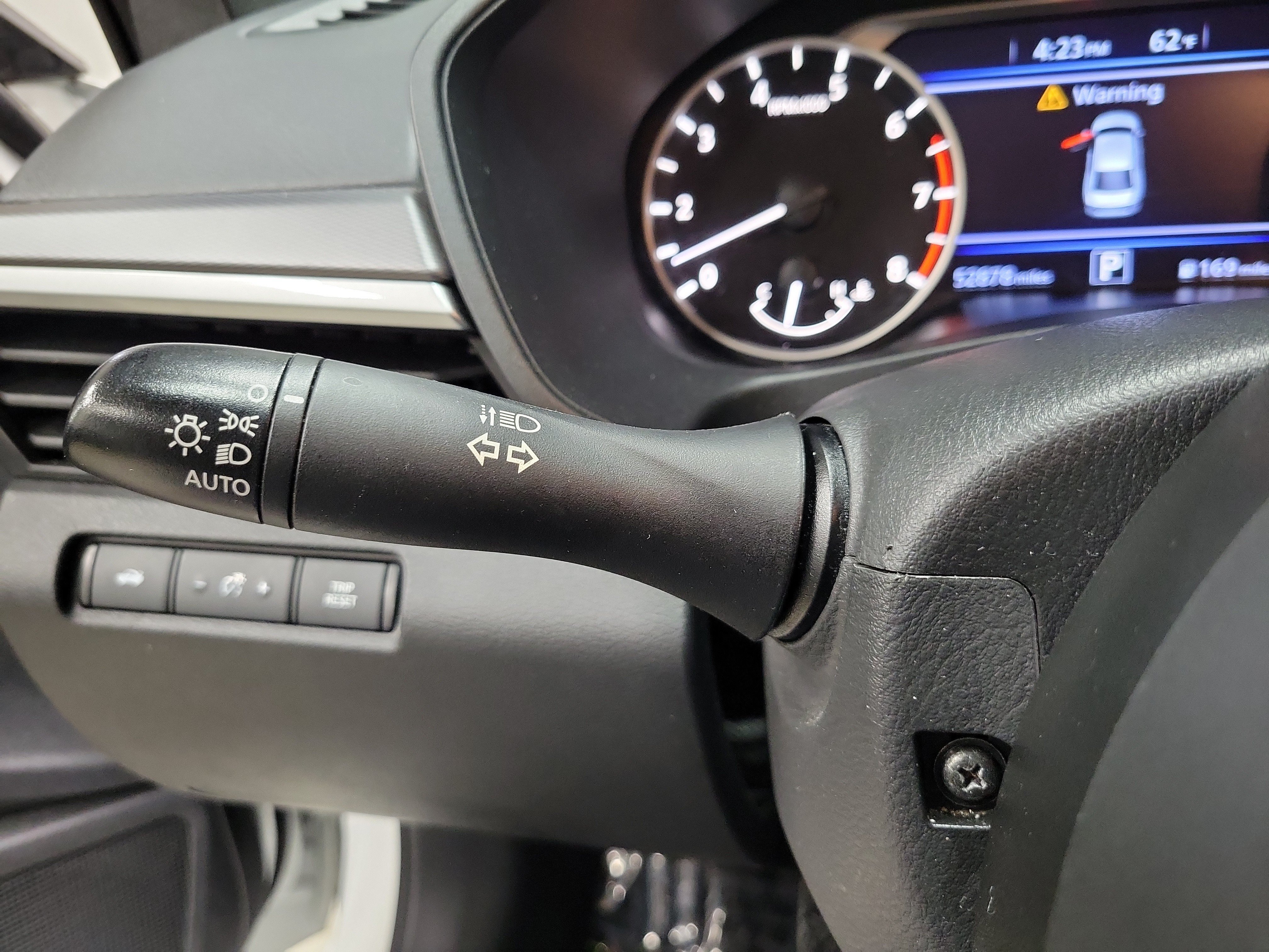 Used 2024 Nissan Altima 2.5 SR FWD image 26