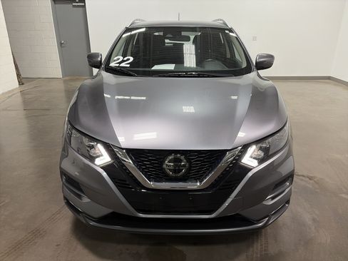 Used 2022 Nissan Rogue Sport SV AWD/4WD image 34