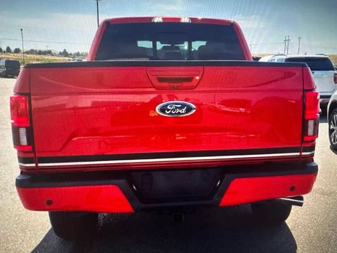 Used 2018 Ford F150 Lariat w/ Equipment Group 502A Luxury AWD/4WD image 4