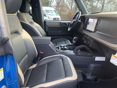 New 2025 Ford Bronco Big Bend w/ Black Diamond Package image 21