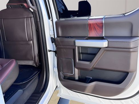 Used 2022 Ford F350 King Ranch w/ King Ranch Ultimate Package image 11