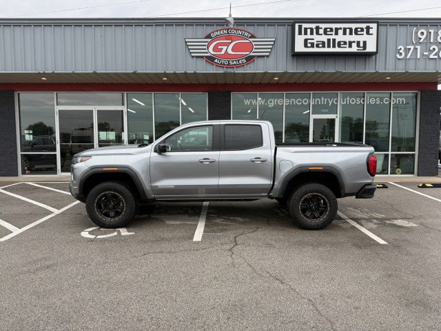 Used 2024 GMC Canyon Elevation w/ Trailering Package RWD image 10