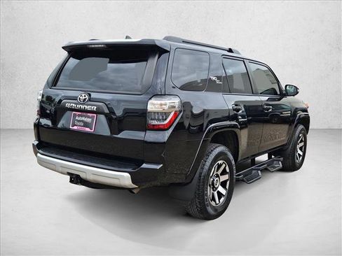 Used 2023 Toyota 4Runner TRD Off-Road Premium w/ Moonroof Package AWD/4WD image 5