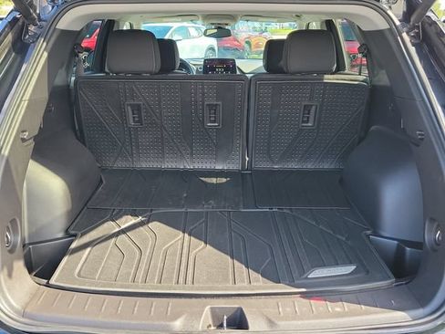 Used 2024 Chevrolet Blazer LT w/ Convenience Package FWD image 17