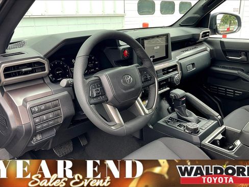 New 2025 Toyota Tacoma TRD Off-Road image 7