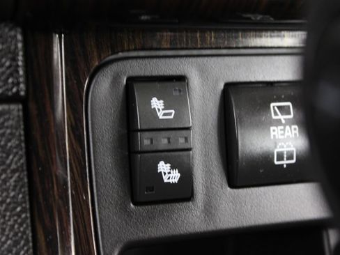 Used 2016 Chevrolet Traverse LT AWD/4WD image 24