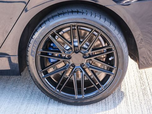 Used 2018 BMW 750i xDrive AWD/4WD image 9