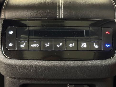 Used 2023 INFINITI QX60 Sensory AWD/4WD image 18