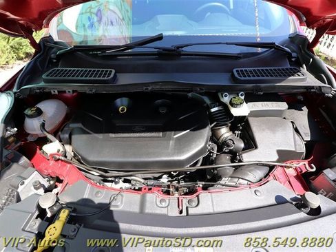 Used 2018 Ford Escape Titanium image 33