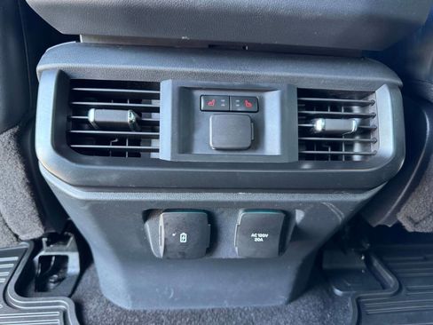 Used 2022 Ford F150 Raptor w/ Raptor 37 Performance Package AWD/4WD image 31