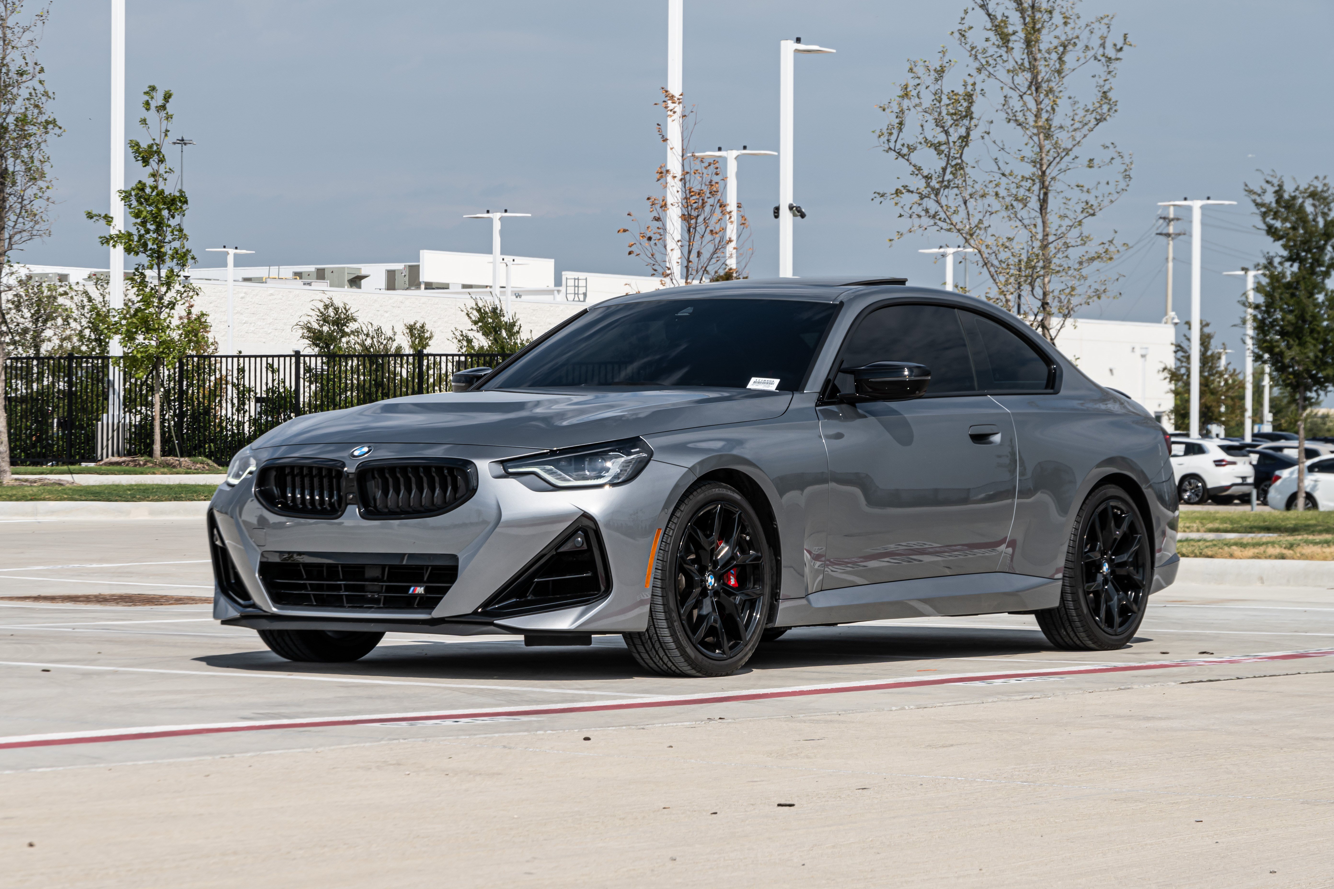 Used 2026 BMW M240i Coupe w/ Premium Package RWD image 5