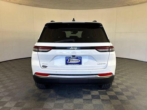 Used 2026 Jeep Grand Cherokee Limited AWD/4WD image 6