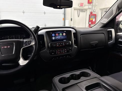 Used 2015 GMC Sierra 1500 SLE w/ SLE Value Package image 18
