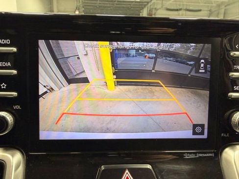 Used 2021 Kia Sorento S w/ Panoramic Sunroof Package FWD image 36