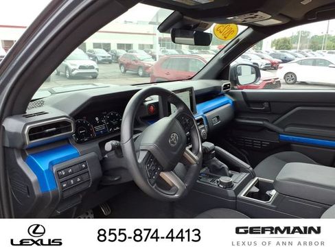 Used 2025 Toyota 4Runner TRD Sport Premium AWD/4WD image 13