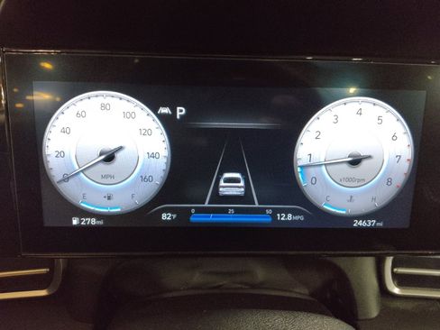 Used 2023 Hyundai Elantra SEL w/ Convenience Package FWD image 23