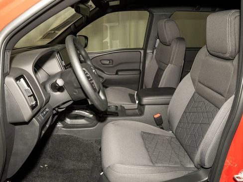 New 2026 Nissan Frontier SV w/ Tow Package image 15