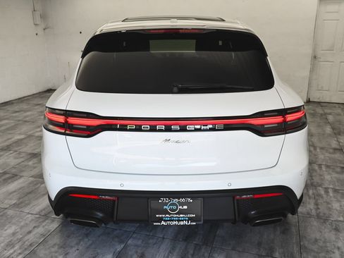 Used 2023 Porsche Macan AWD/4WD image 5