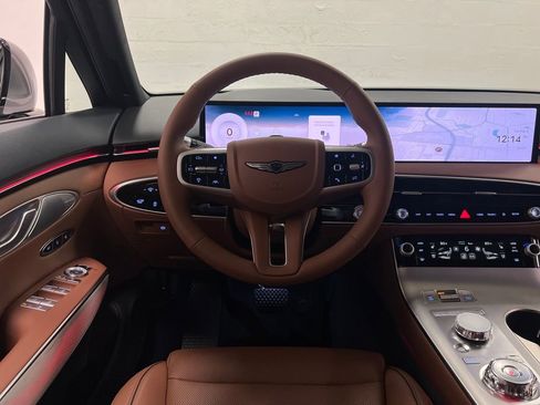 New 2026 Genesis GV70 2.5T Advanced image 13