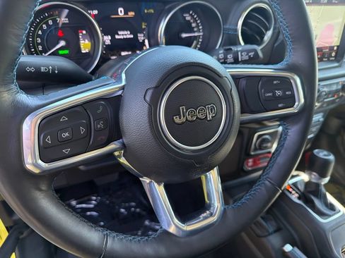 Used 2023 Jeep Wrangler Unlimited Rubicon 4xe w/ Cold Weather Group AWD/4WD image 23