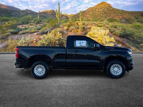 Used 2025 Chevrolet Silverado 1500 W/T w/ WT Value Package image 3