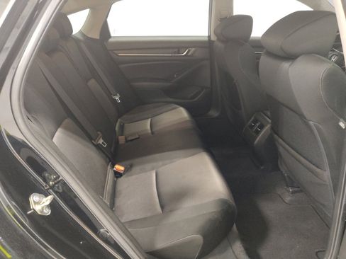 Used 2020 Honda Accord EX image 19
