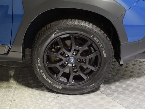 Used 2024 Subaru Crosstrek 2.5i Wilderness AWD/4WD image 37