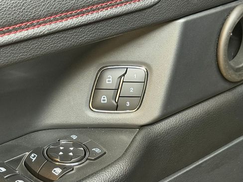Used 2021 Ford Expedition Max Limited AWD/4WD image 25