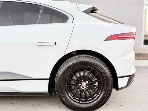 Used 2020 Jaguar I-PACE S image 29