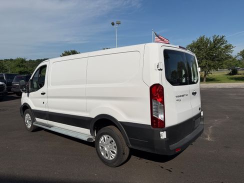Used 2024 Ford Transit 250 Low Roof w/ Exterior Upgrade Package RWD image 5