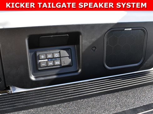 New 2026 GMC Sierra 2500 Denali Ultimate w/ Max Trailering Package image 9