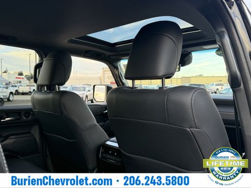 Used 2024 Toyota Land Cruiser image 25