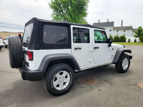 Used 2017 Jeep Wrangler Unlimited Sport w/ Quick Order Package 24S AWD/4WD image 6