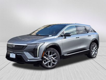 New 2025 Cadillac Optiq Luxury 1