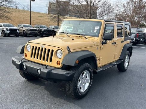Used 2013 Jeep Wrangler Unlimited Sport image 8