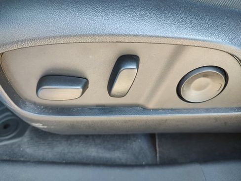 Used 2026 Chevrolet Equinox ACTIV AWD/4WD image 26