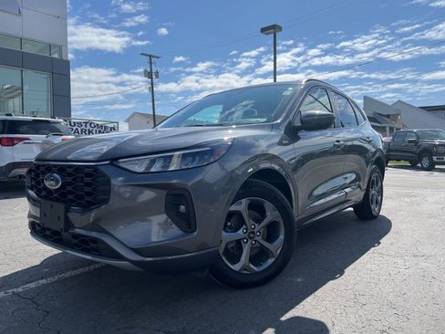 Used 2023 Ford Escape ST-Line Select w/ Tech Pack #2 image 40
