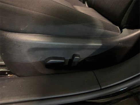 Used 2021 Nissan Altima 2.5 SV w/ SV Premium Package image 11