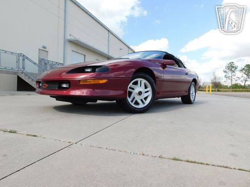 Used 1995 Chevrolet Camaro Z28 image 24