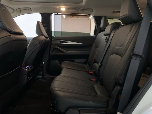 Used 2023 INFINITI QX60 Luxe FWD image 21
