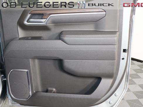 Certified 2026 GMC Sierra 1500 SLT AWD/4WD image 18