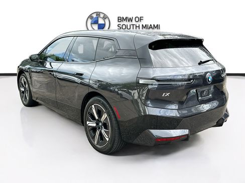 Certified 2025 BMW iX xDrive50 image 5